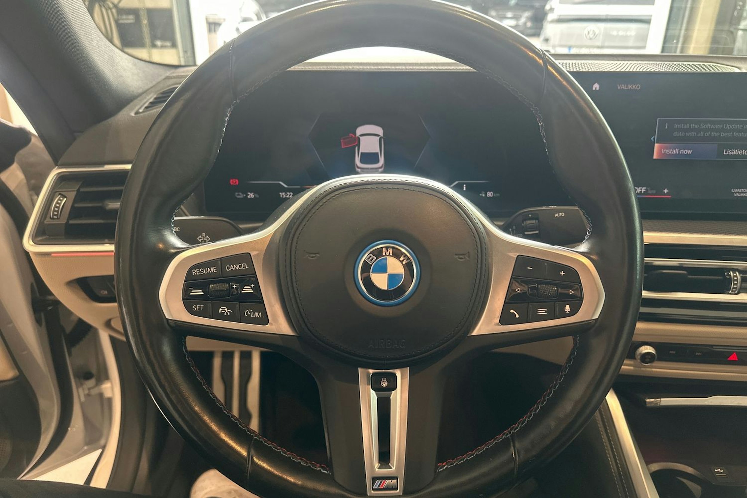valkoinen BMW i4 M50 2022 kuva 18.