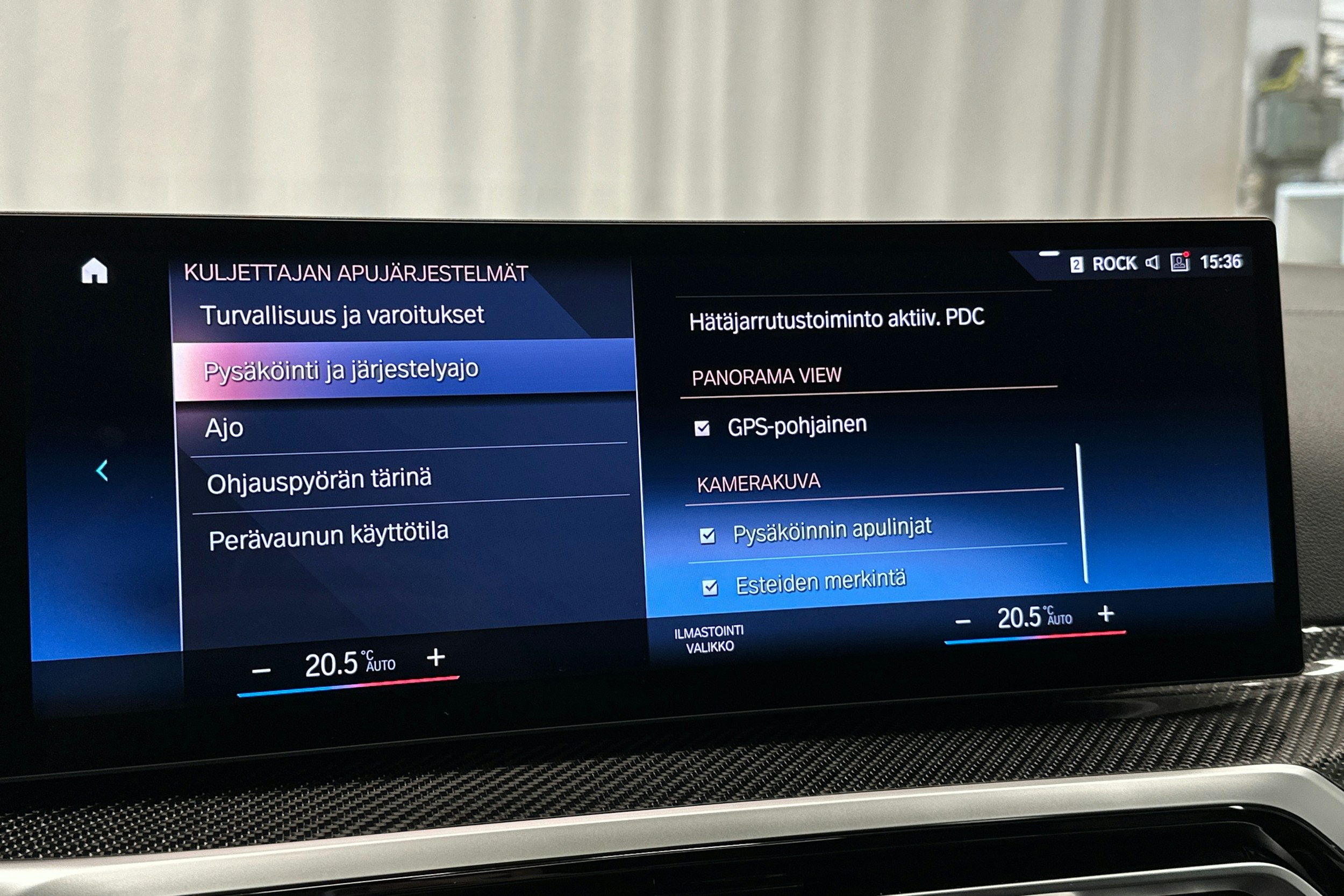 musta BMW i4 M50 2022 kuva 34.