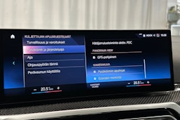 musta BMW i4 M50 2022 kuva 34.