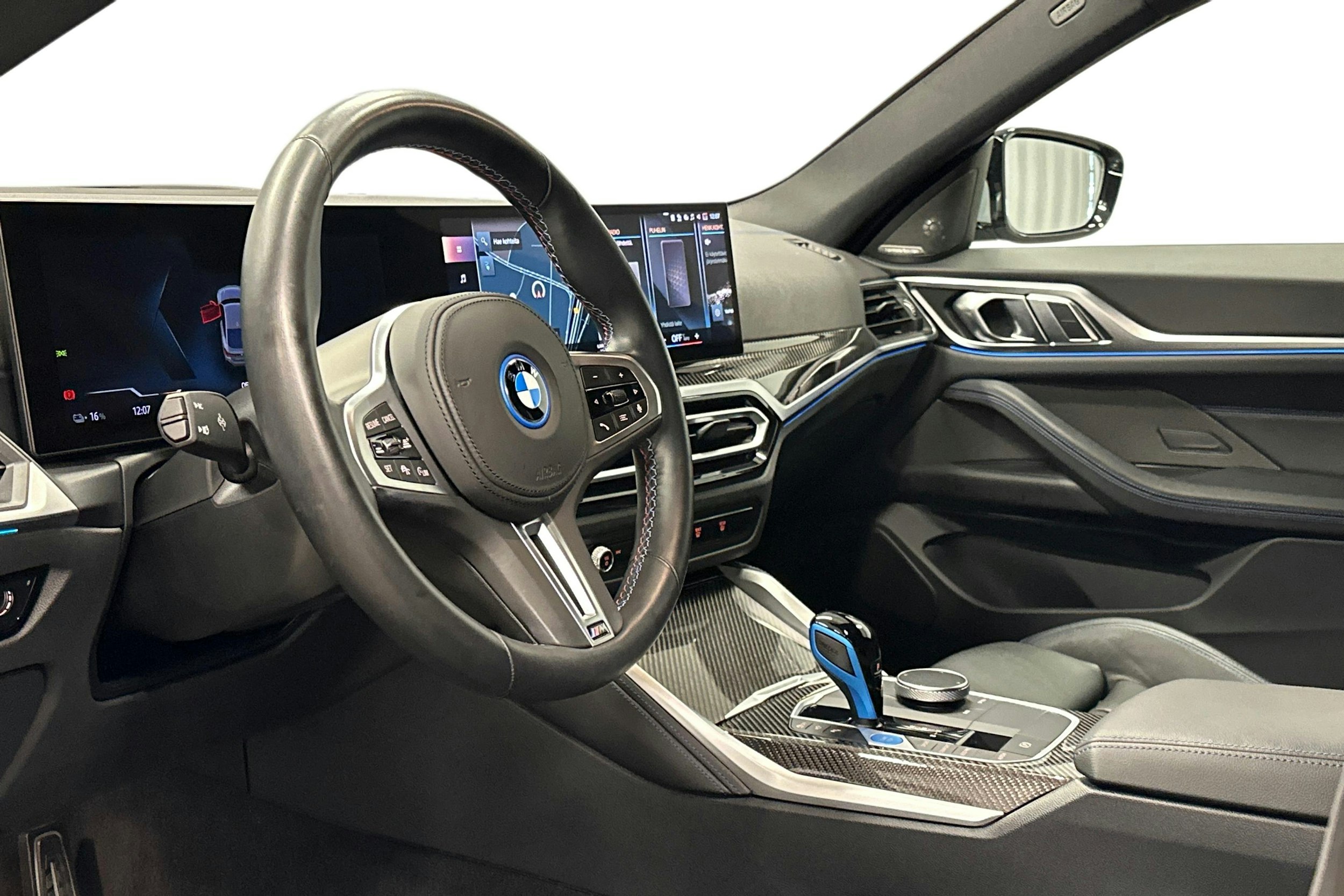 harmaa BMW i4 M50 2022 kuva 7.
