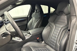 harmaa BMW i4 M50 2022 kuva 29.