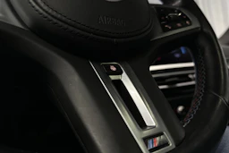 harmaa BMW i4 M50 2022 kuva 17.