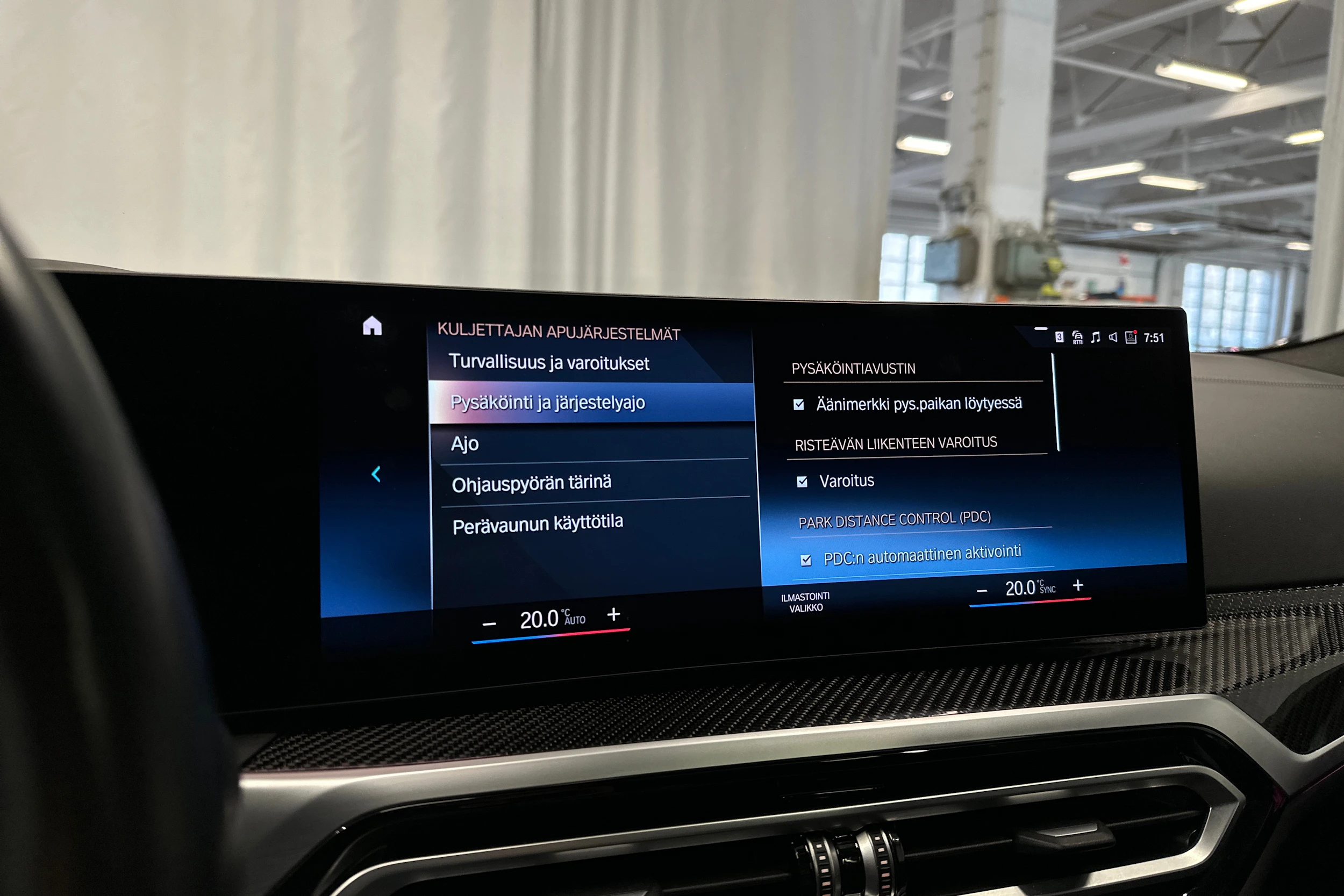 harmaa BMW i4 M50 2022 kuva 25.