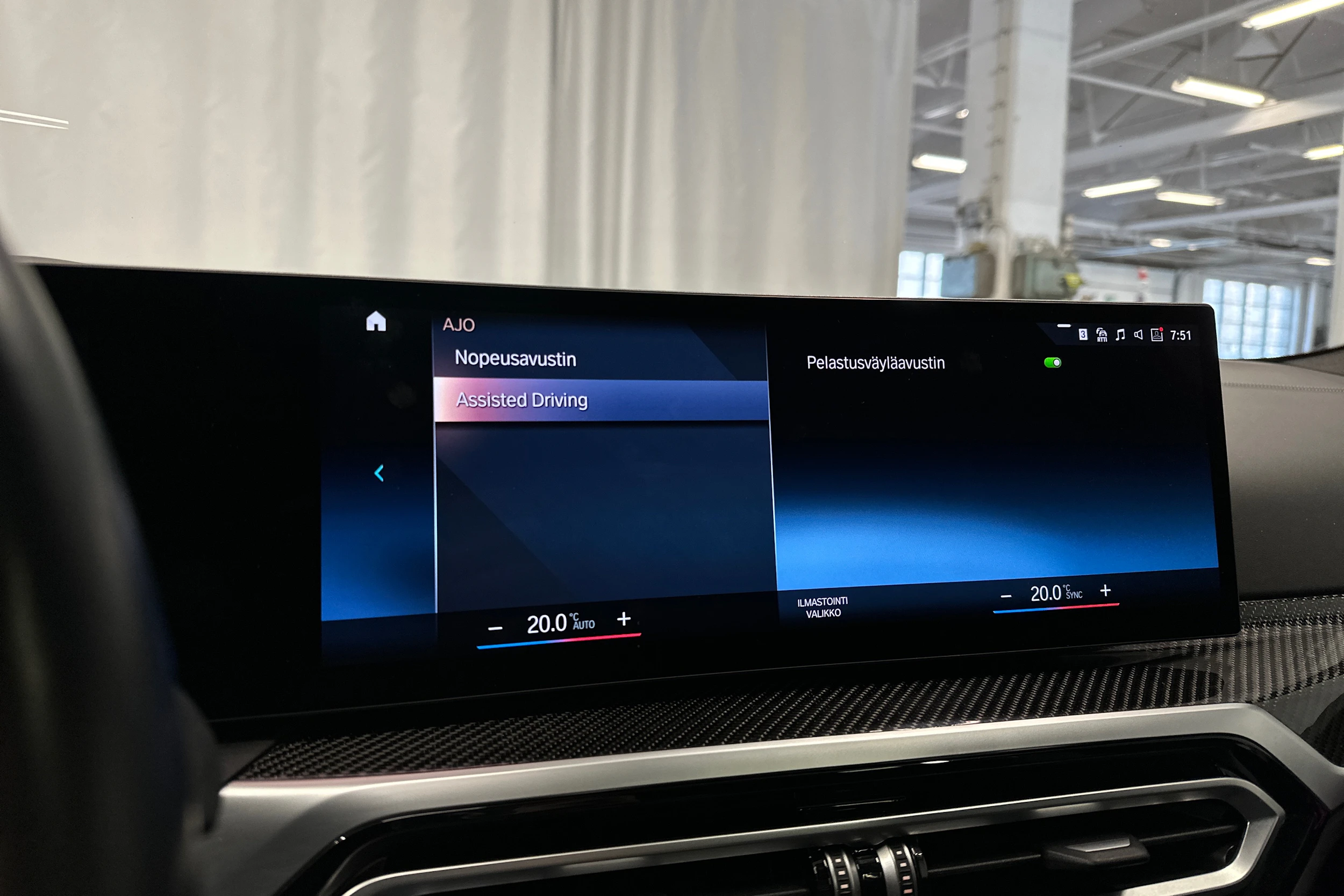 harmaa BMW i4 M50 2022 kuva 26.