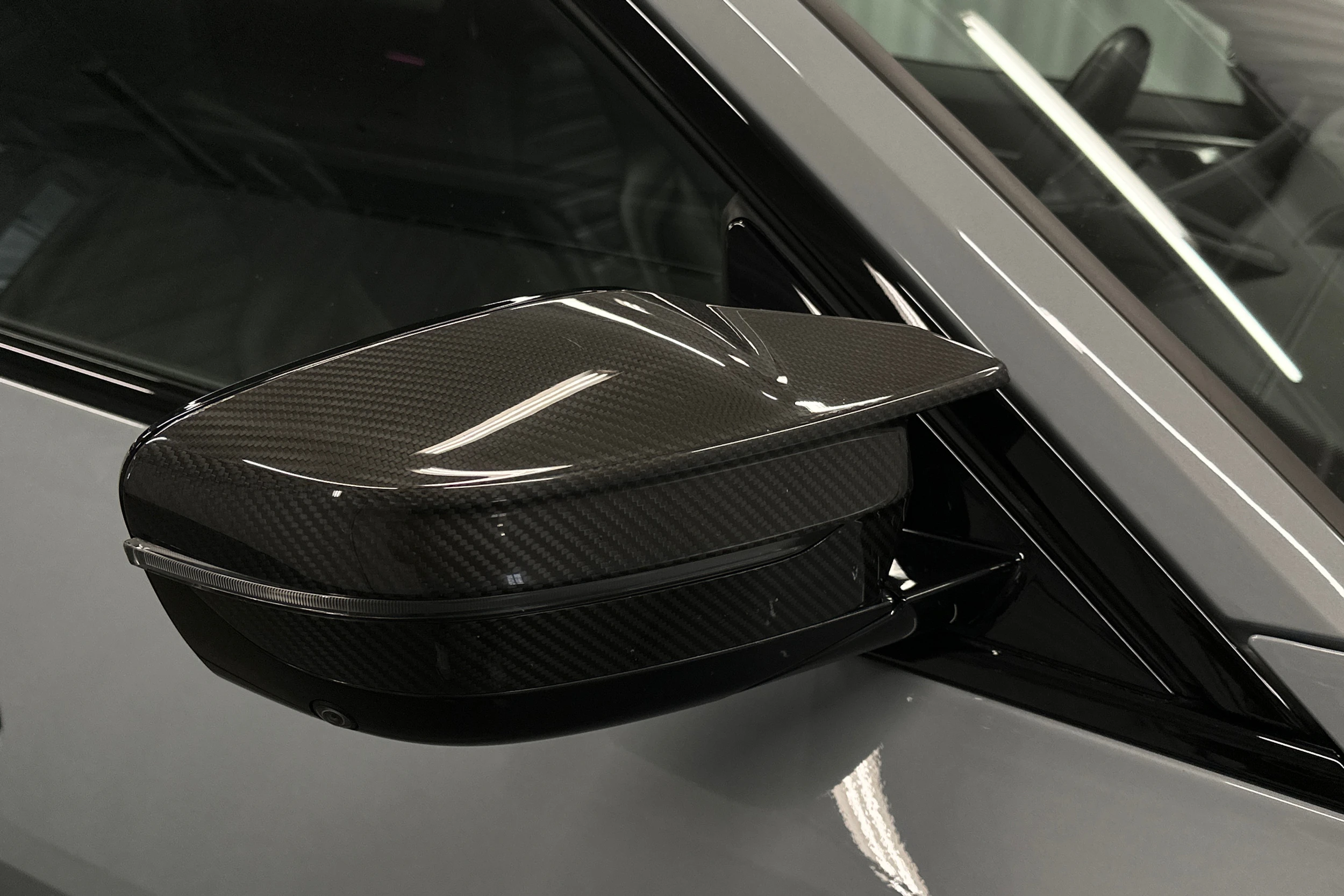 harmaa BMW i4 M50 2022 kuva 36.