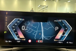 sininen BMW i4 M50 2023 kuva 21.
