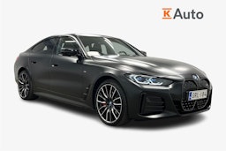 musta BMW i4 M50 2023 kuva 1.