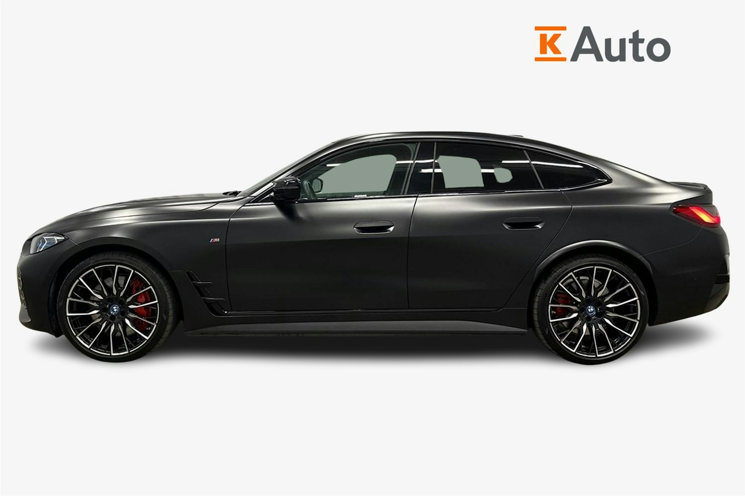musta BMW i4 M50 2023 kuva 5.