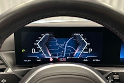 musta BMW i4 M50 2023 kuva 13.