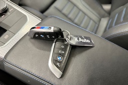 musta BMW i4 M50 2023 kuva 30.