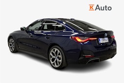 sininen BMW i4 M50 2023 kuva 2.