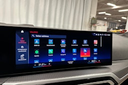 sininen BMW i4 M50 2023 kuva 23.