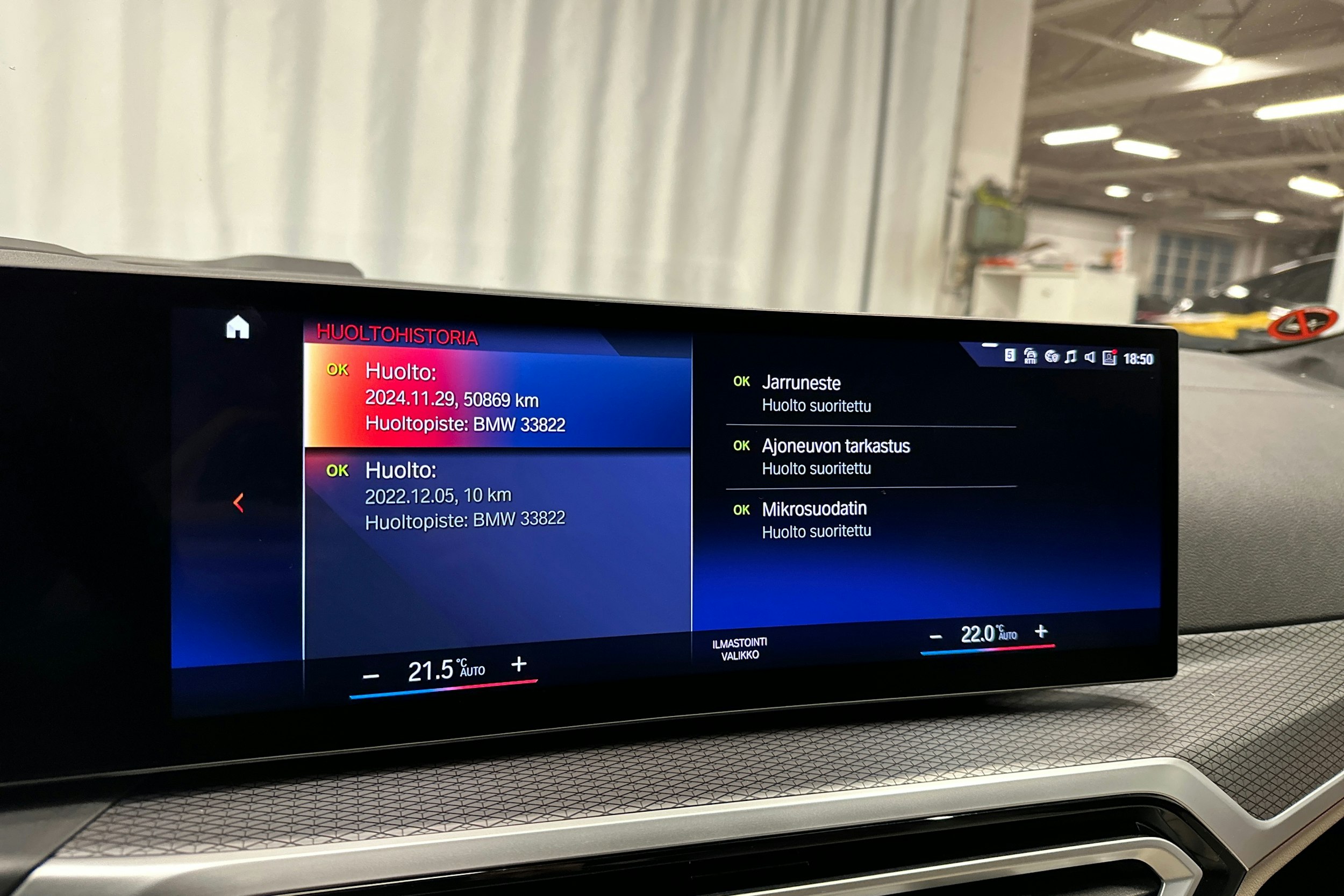 sininen BMW i4 M50 2023 kuva 28.