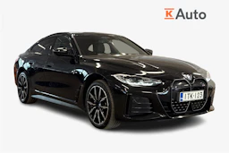 musta BMW i4 M50 2023 kuva 1.
