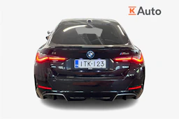 musta BMW i4 M50 2023 kuva 3.
