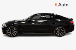 musta BMW i4 M50 2023 kuva 5.