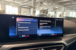 musta BMW i4 M50 2023 kuva 18.