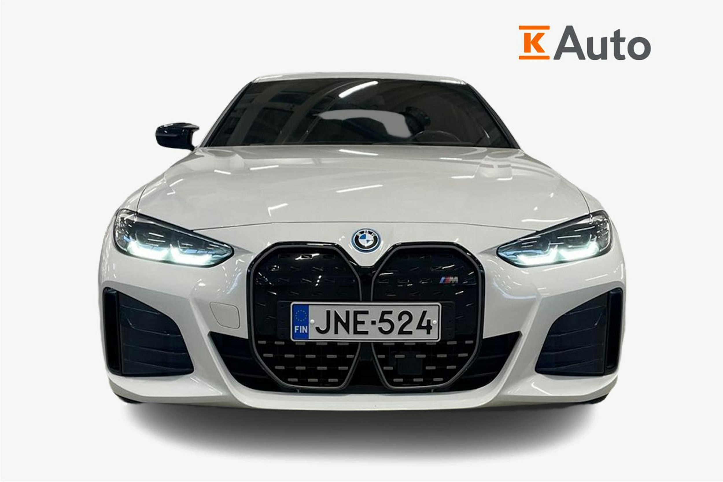 valkoinen BMW i4 M50 2024 kuva 5.