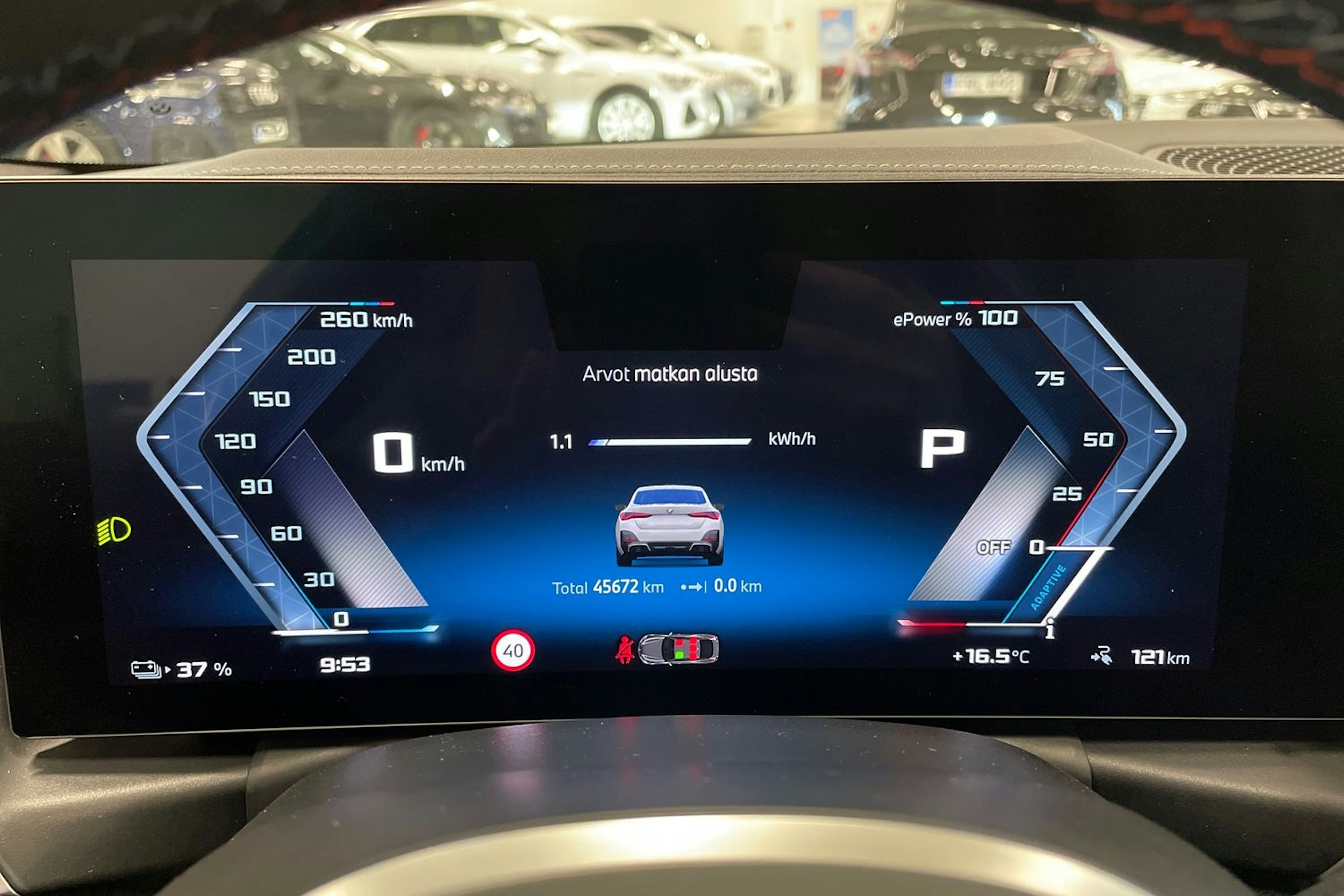 valkoinen BMW i4 M50 2024 kuva 25.