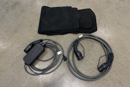 valkoinen BMW i4 M50 2024 kuva 43.