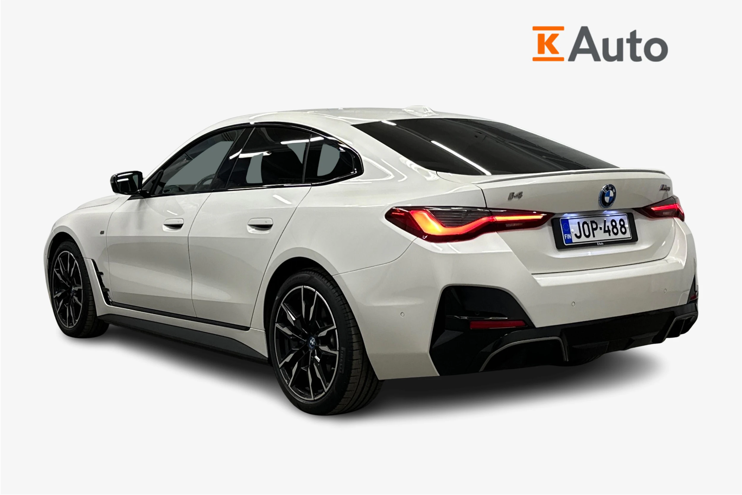 valkoinen BMW i4 M50 2023 kuva 3.