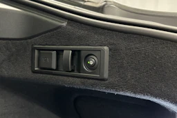 valkoinen BMW i4 M50 2023 kuva 32.
