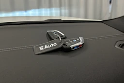 valkoinen BMW i4 M50 2023 kuva 33.