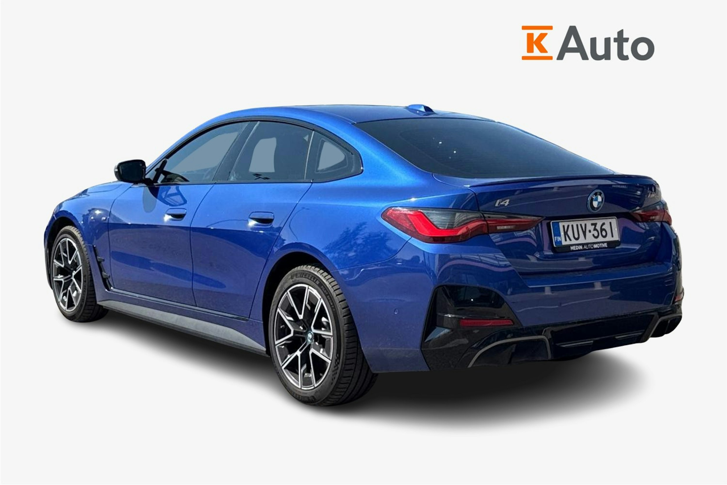 sininen BMW i4 M50 2023 kuva 2.
