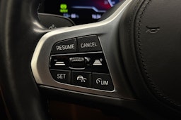 sininen BMW i4 M50 2023 kuva 16.