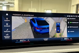 sininen BMW i4 M50 2023 kuva 32.