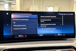 sininen BMW i4 M50 2023 kuva 33.
