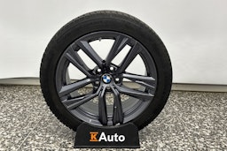 sininen BMW i4 M50 2023 kuva 43.