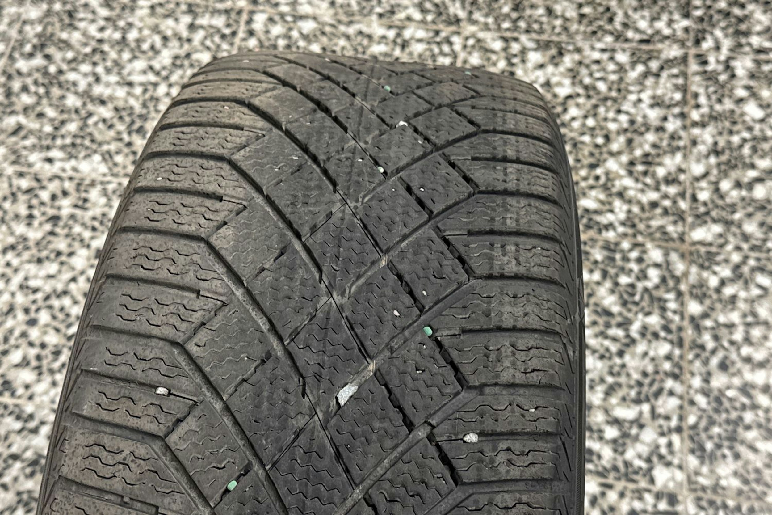 sininen BMW i4 M50 2023 kuva 44.