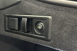 valkoinen BMW i4 M50 2023 kuva 13.