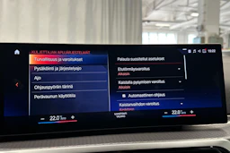 valkoinen BMW i4 M50 2023 kuva 24.