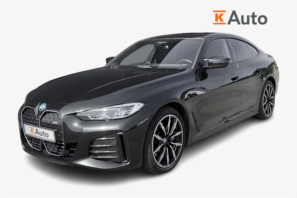 BMW i4 M50 Xdrive | Ennakkomyynnissä | Black Sapphire -metalliväri |