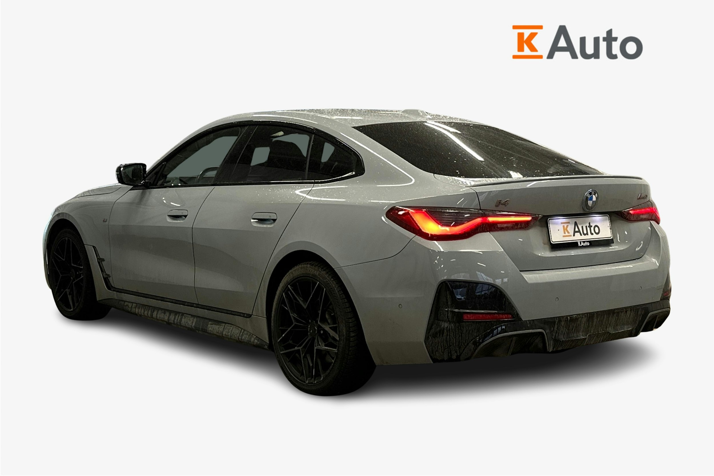 harmaa BMW i4 M50 2023 kuva 2.