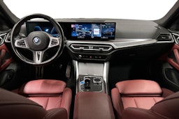 musta BMW i4 M50 2024 kuva 9.