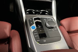 musta BMW i4 M50 2024 kuva 23.