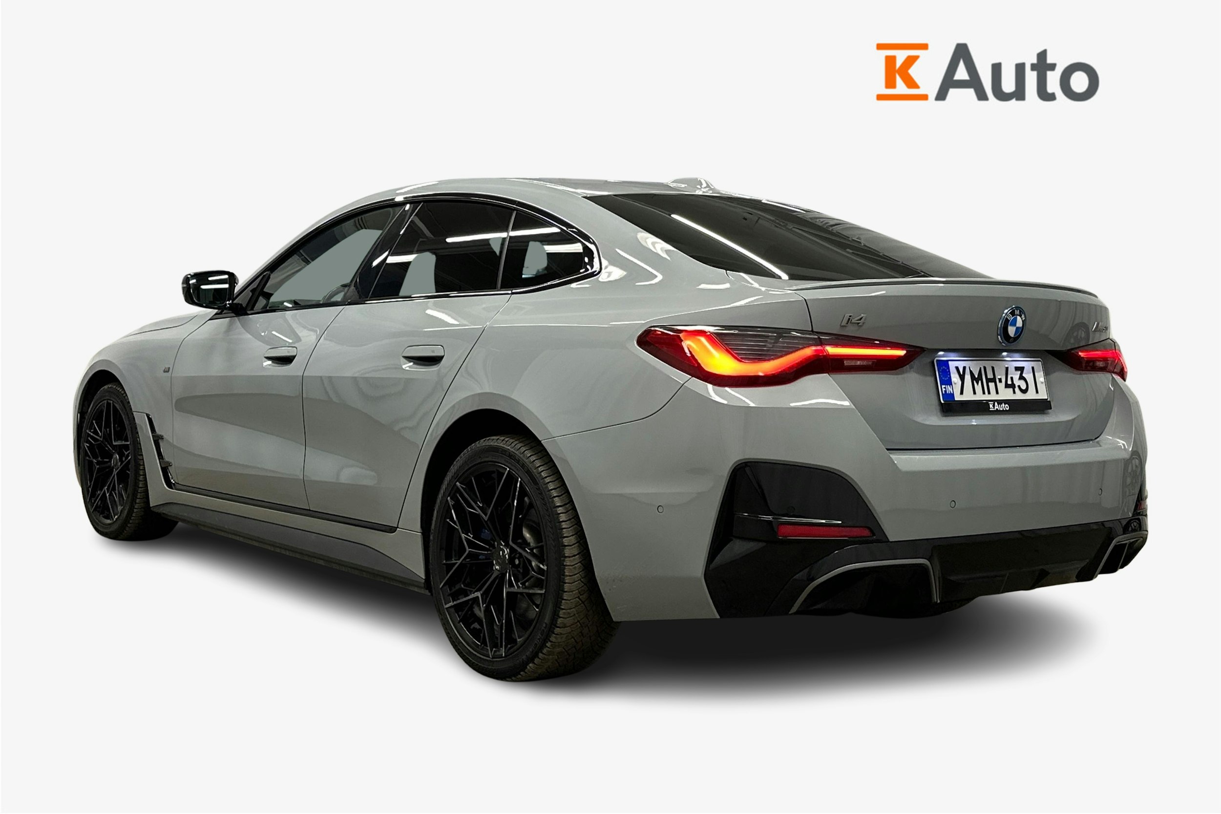 harmaa BMW i4 M50 2023 kuva 2.