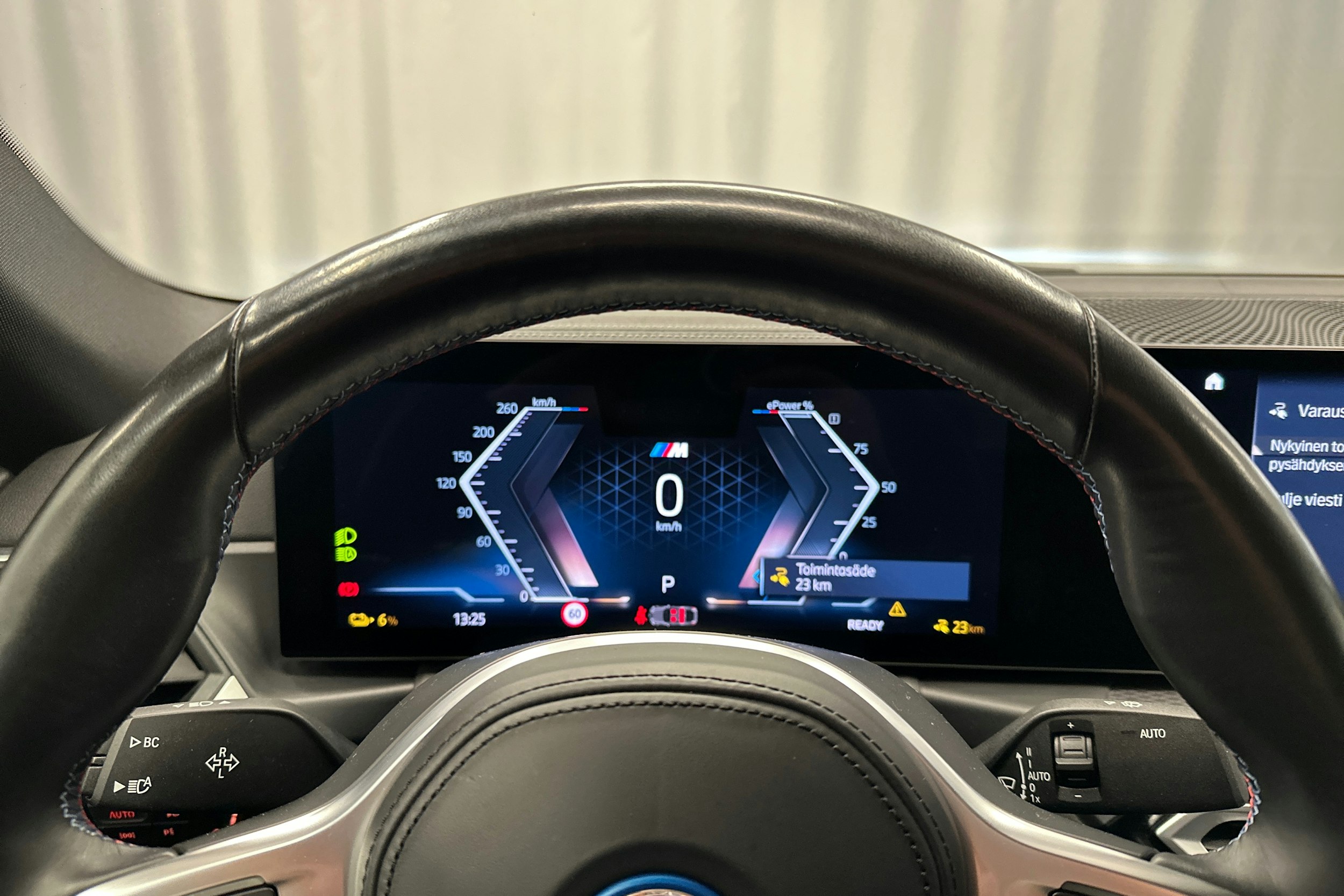 harmaa BMW i4 M50 2023 kuva 14.