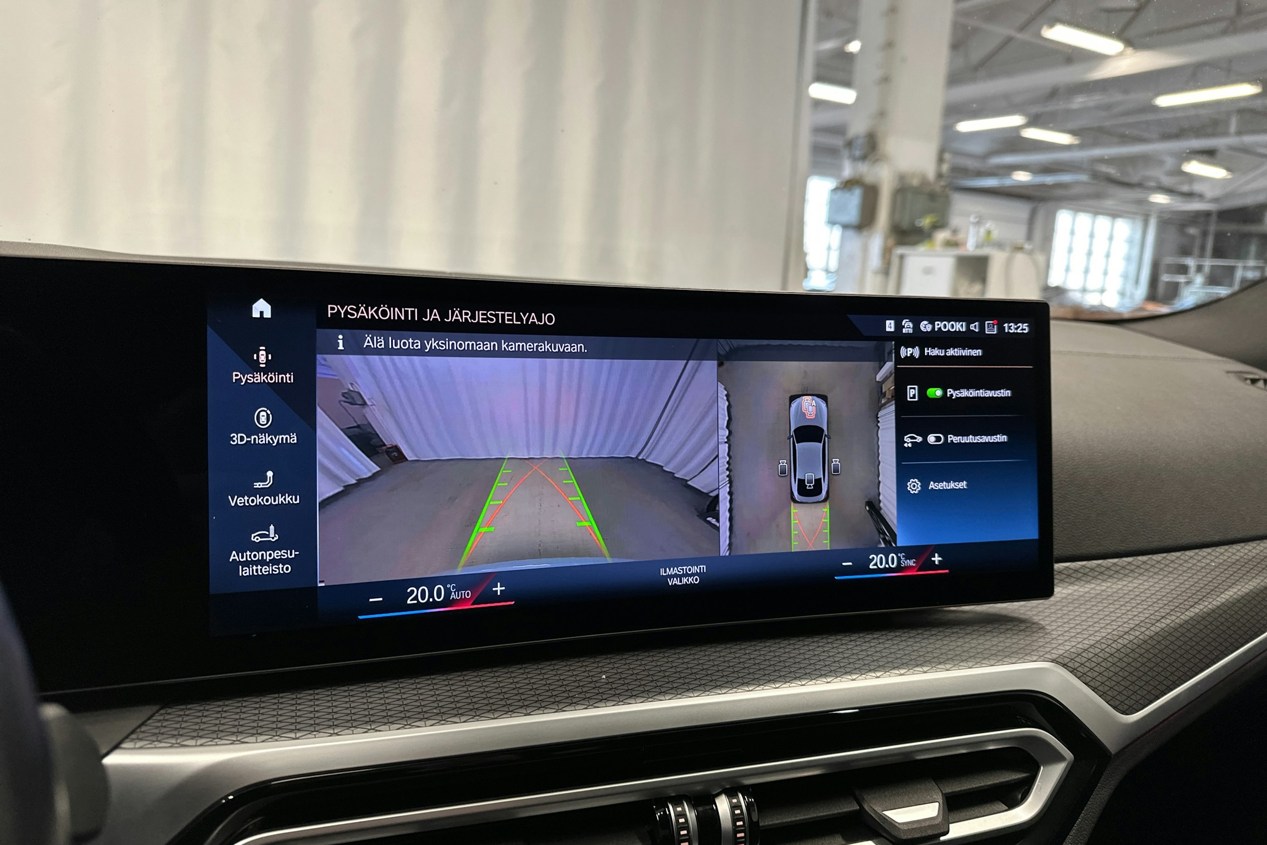 harmaa BMW i4 M50 2023 kuva 16.