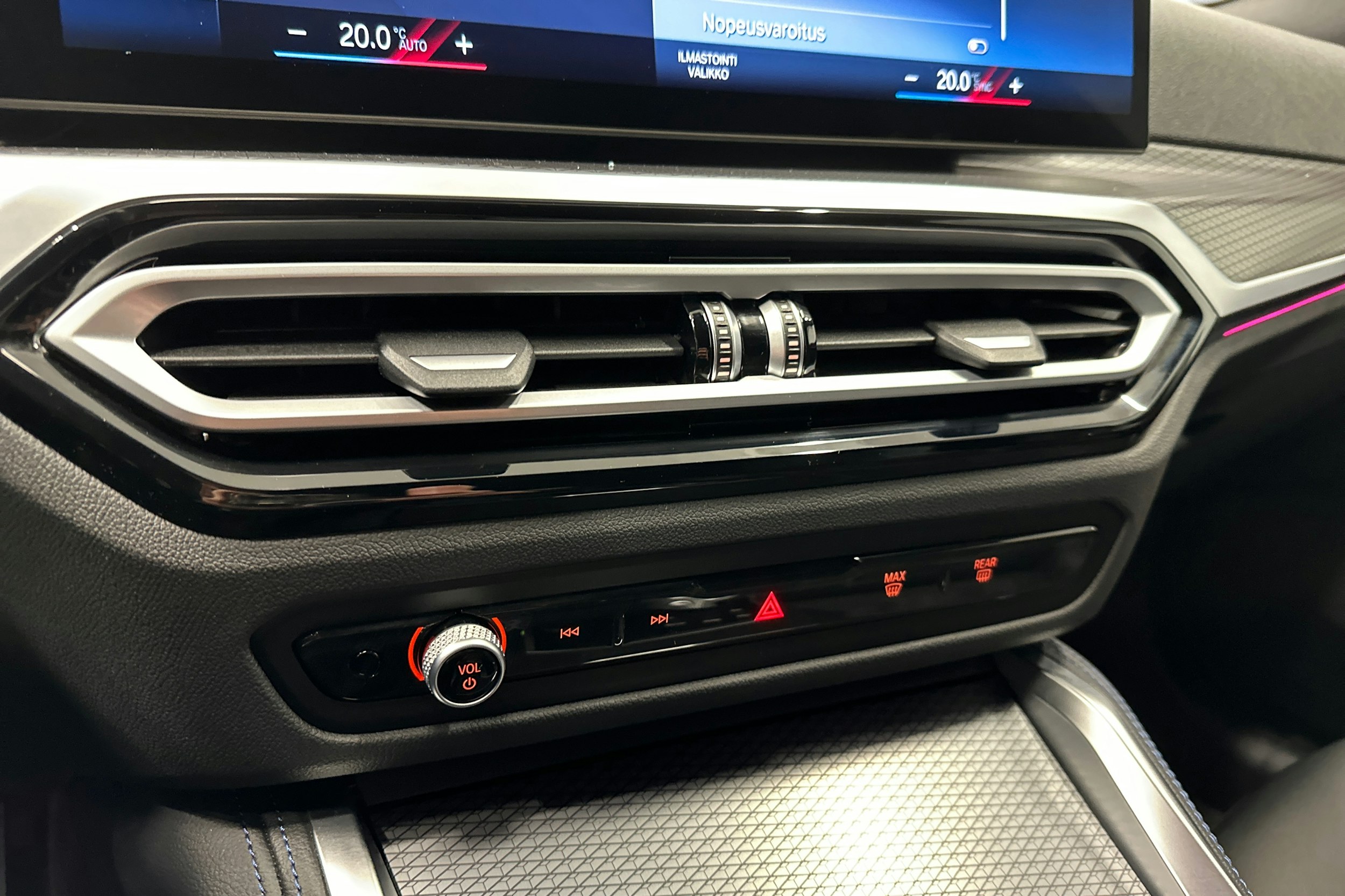 harmaa BMW i4 M50 2023 kuva 22.