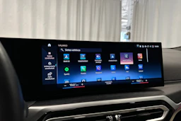 sininen BMW i4 M50 2024 kuva 21.
