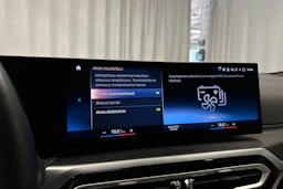 sininen BMW i4 M50 2024 kuva 22.