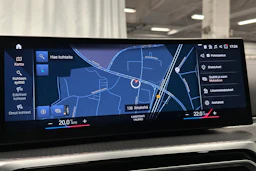 valkoinen BMW i4 M50 2023 kuva 22.