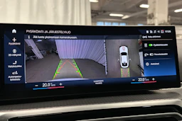 valkoinen BMW i4 M50 2023 kuva 28.
