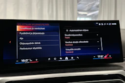 musta BMW i4 M50 2024 kuva 30.