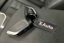 valkoinen BMW i4 M50 2024 kuva 39.