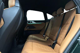 vihreä BMW i4 M50 2024 kuva 11.